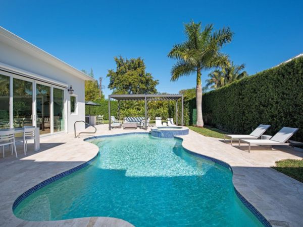 Naples Luxury Vacation Rental - Old Naples Beach House with Private Pool & Spa