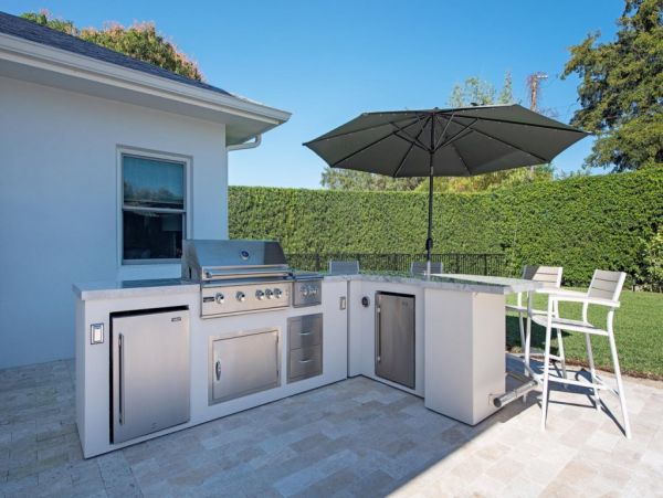 Naples Luxury Vacation Rental - Old Naples Beach House with Private Pool & Spa