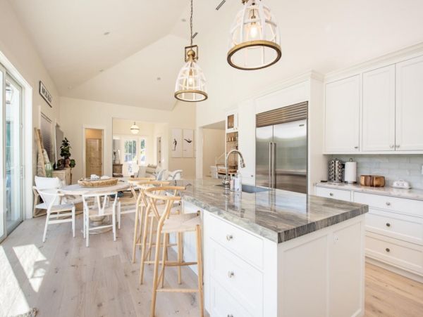 Naples Luxury Vacation Rental - Old Naples Beach House with Private Pool & Spa