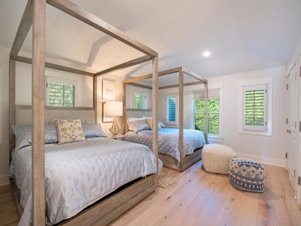 Naples Luxury Vacation Rental - Old Naples Beach House with Private Pool & Spa