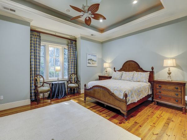 Luxury Hilton Head Vacation Rental - Five Bedroom Beach House with Pool & Spa