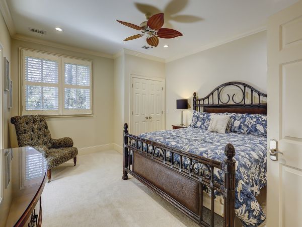 Luxury Hilton Head Vacation Rental - Five Bedroom Beach House with Pool & Spa