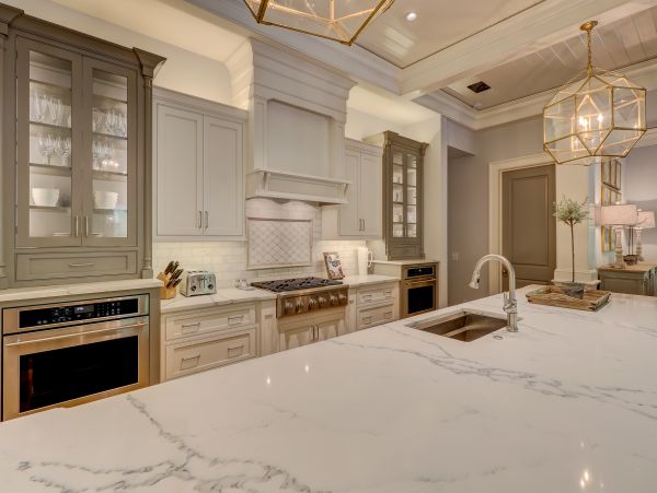 Luxury Vacation Home Walk To Beach In Hilton Head