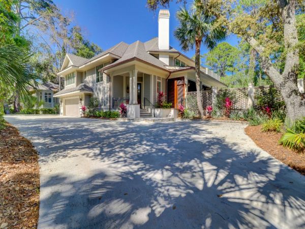 Luxury Vacation Home Walk To Beach In Hilton Head