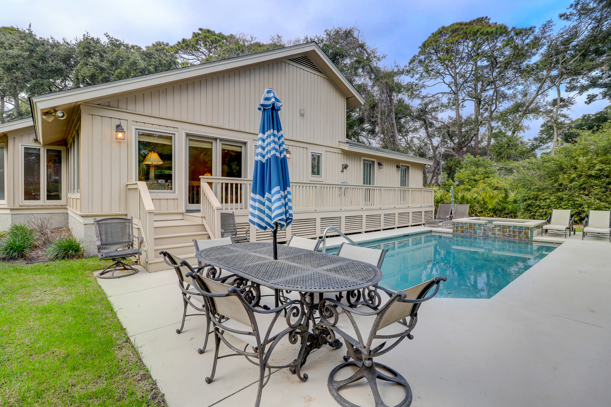 Beautiful Hilton Head Vacation Home Near Beach with Pool