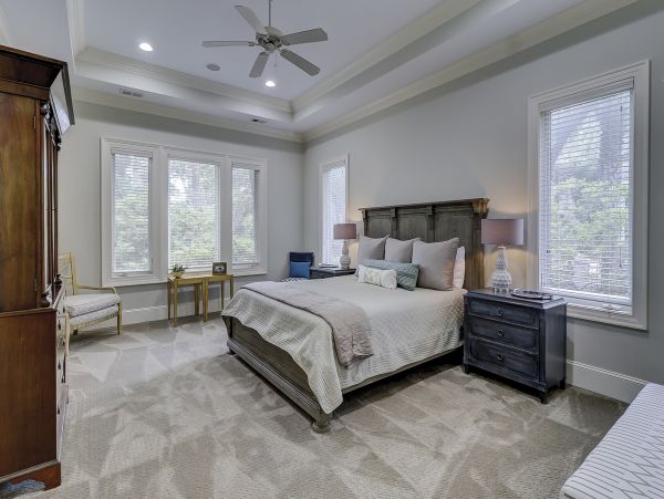 Beautiful Vacation Home With Private Pool & Close To Beach