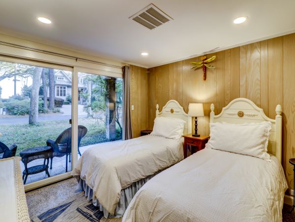 Hilton Head vacation Rental Pool Home with Five Bedrooms