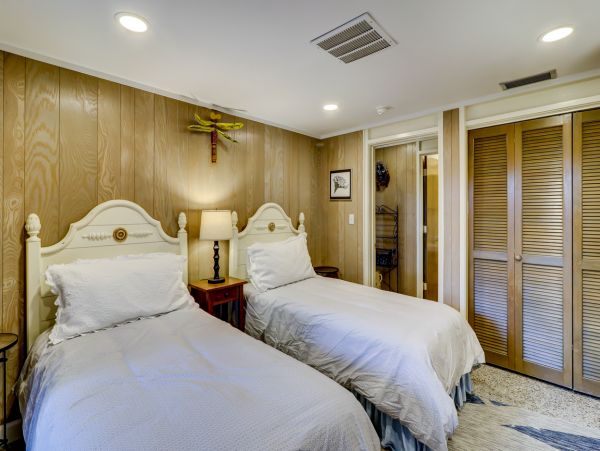 Hilton Head vacation Rental Pool Home with Five Bedrooms