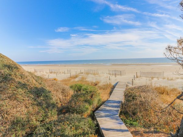 Oceanfront Vacation Home Six Bedroom In Hilton Head
