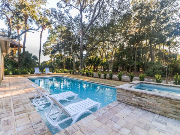 Hilton Head Pool Home Steps to Beach