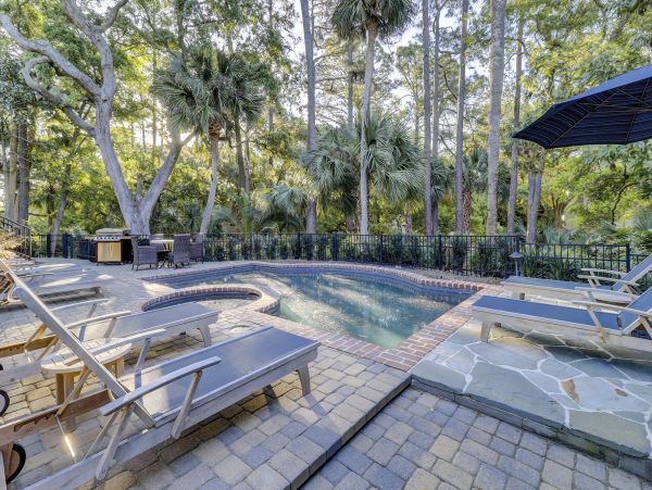 Stunning Beach Vacation Home With Private Pool Hilton Head