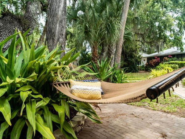 Walk to Beach Beautiful Vacation Home in Siesta Key