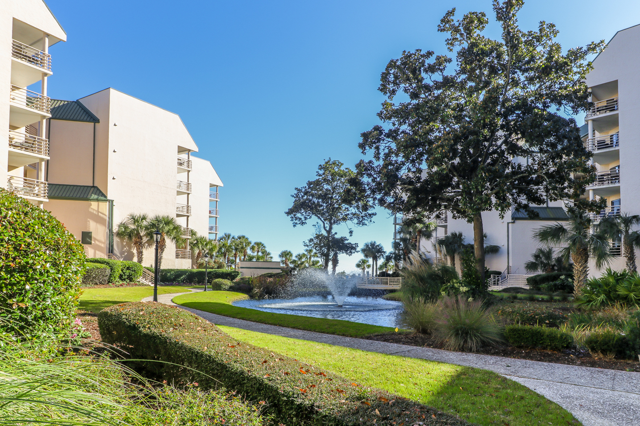 Vacation Rental Condo Located at Beach 8 Guests