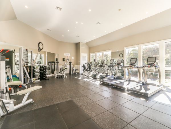 Vacation Rental Condo Located at Beach 8 Guests