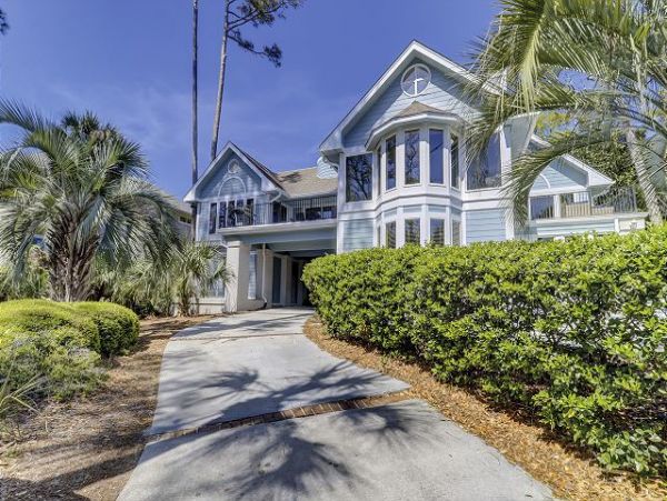 Luxurious Vacation Home in Hilton Head With Pool 18 Guests