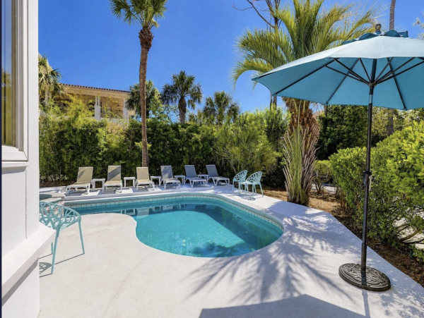 Oceanview Vacation Rental Palmetto Dunes  Sleeps 18 Guests 25 yards to Beach Seperate Guest House - additional view, photo 2