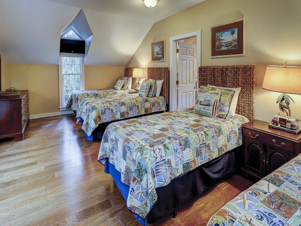 What A Great Five Bedroom Home Away From Home