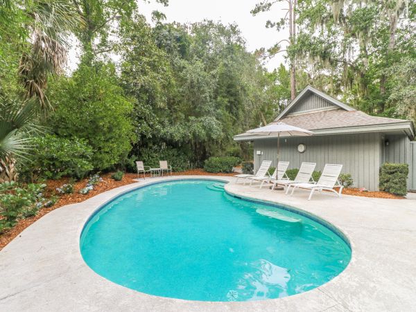 Hilton Head Pet Friendly Vacation Rental Four Bedroom Luxury Beach Home with Pool