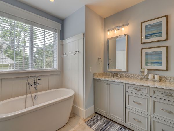 Newly Built Luxurious 6 Bedroom Vacation Home In Hilton Head