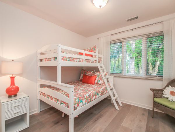 Sea Pines Beach Vacation Home With Pool & Hot Tub 12 Guests