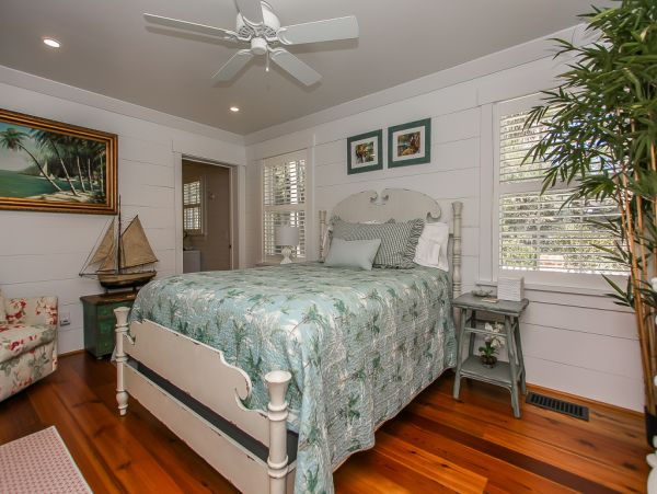 Main House & Separate Guest House in Hilton Head