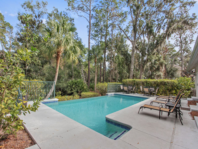 Charming Vacation Rental on Hilton Head. Call Today.