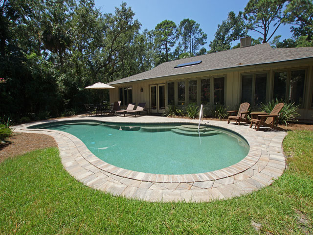 Hilton Head Vacation Rental Sleeps Nine Guests