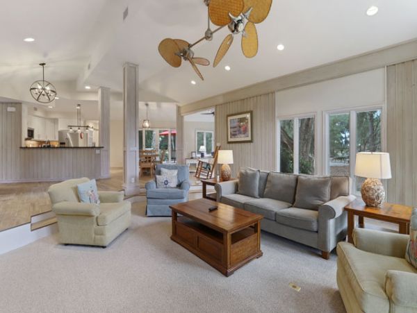 Charming Four Bedroom Hilton Head Vacation Rental Walk to Beach