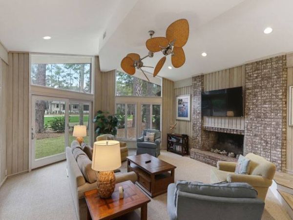 Charming Four Bedroom Hilton Head Vacation Rental Walk to Beach