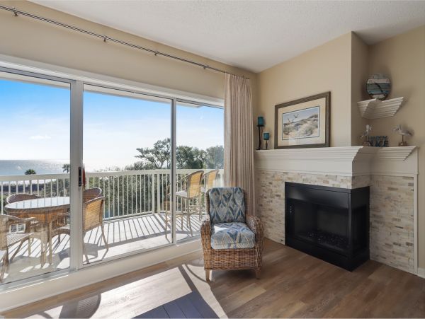 Upscale Rental on Hilton Head. Call Local Agent.