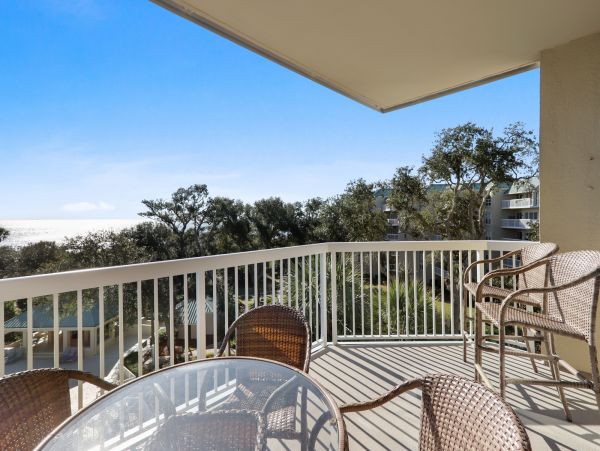 Upscale Rental on Hilton Head. Call Local Agent.