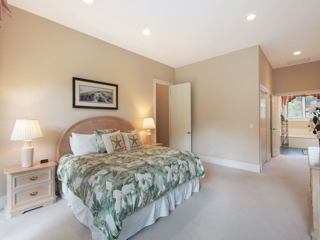 Charming Vacation Rental on Hilton Head. Call Today.