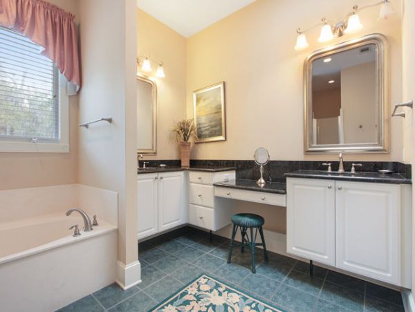 Charming Vacation Rental on Hilton Head. Call Today.