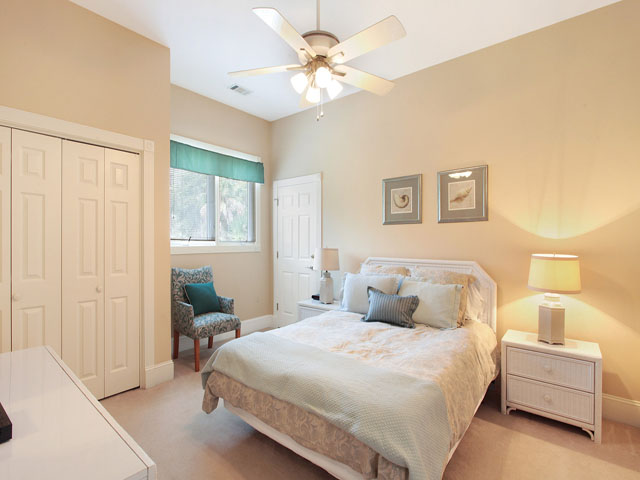 Charming Vacation Rental on Hilton Head. Call Today.