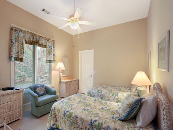 Charming Vacation Rental on Hilton Head. Call Today.