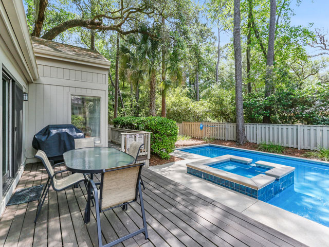 Charming Vacation Rental on Hilton Head. Call Today.