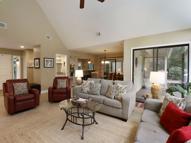 Hilton Head Vacation Accommodation Walk to Beach