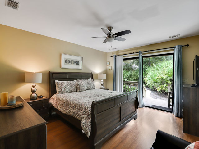 Hilton Head Vacation Accommodation Walk to Beach