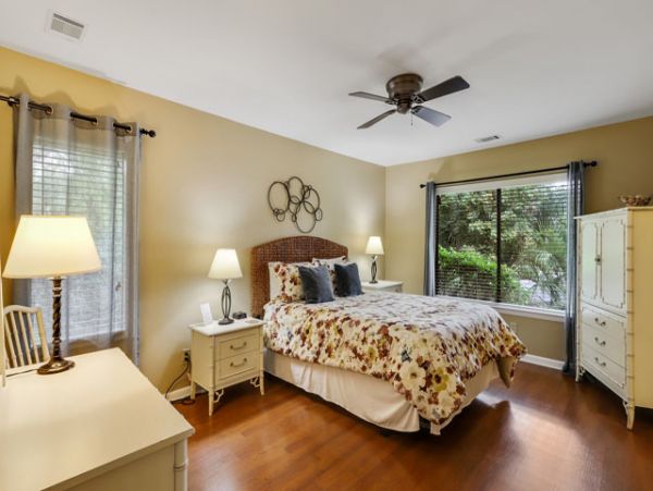 Hilton Head Vacation Accommodation Walk to Beach