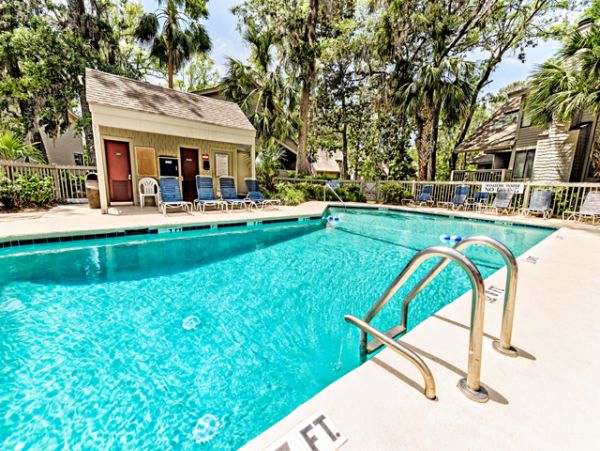 Charming Vacation Rental on Hilton Head. Call Today.