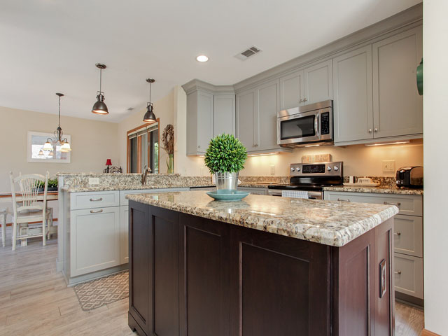 Charming Vacation Rental on Hilton Head. Call Today.