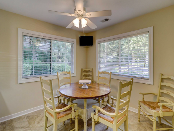 Hilton Head Vacation Accommodation Walk to Beach