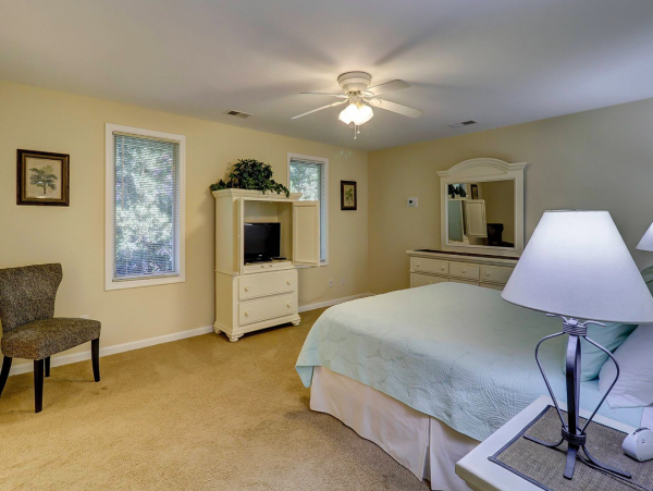 Hilton Head Vacation Accommodation Walk to Beach