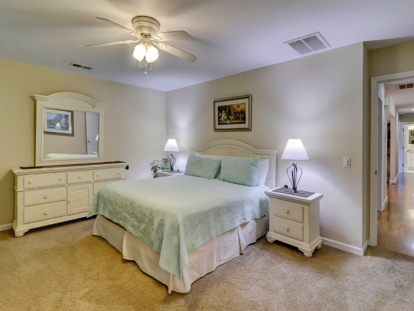 Hilton Head Vacation Accommodation Walk to Beach