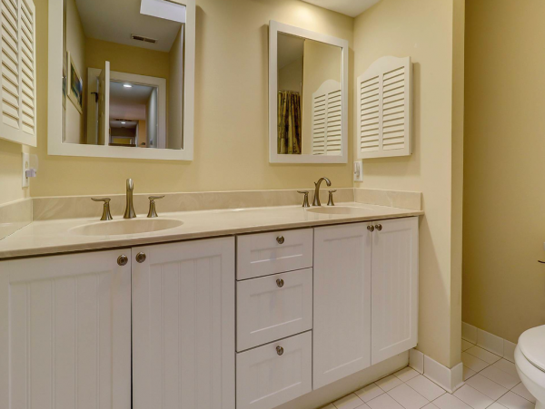 Hilton Head Vacation Accommodation Walk to Beach