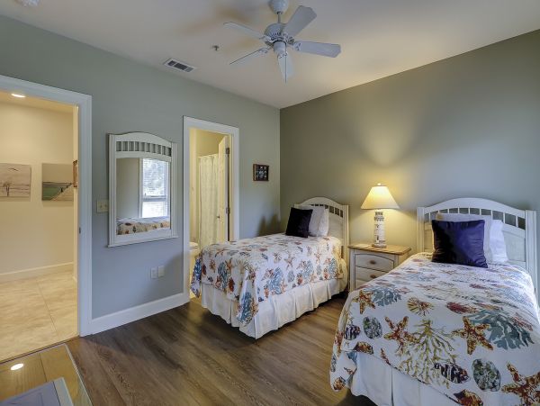 Charming Vacation Rental on Hilton Head. Call Today.