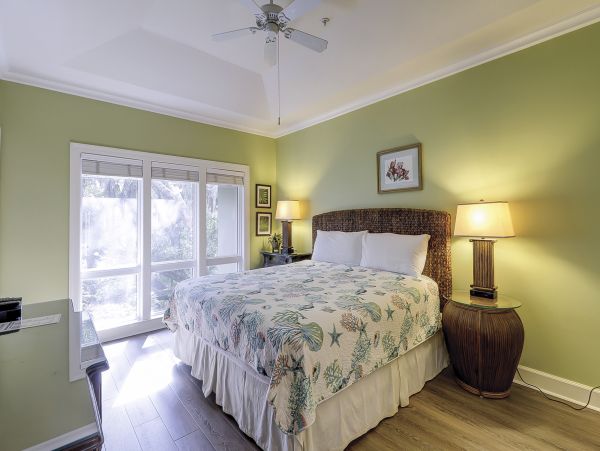 Charming Vacation Rental on Hilton Head. Call Today.