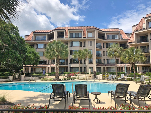 Hilton Head Vacation Accommodation Drive to Beach