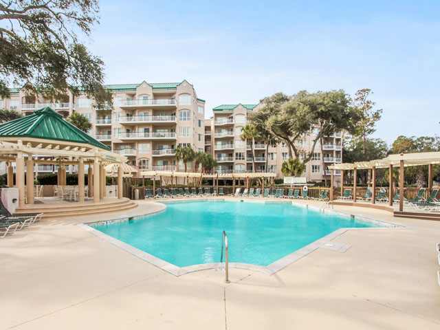 Ample, Two Bedroom Condo on Palmetto Dunes. Great location.