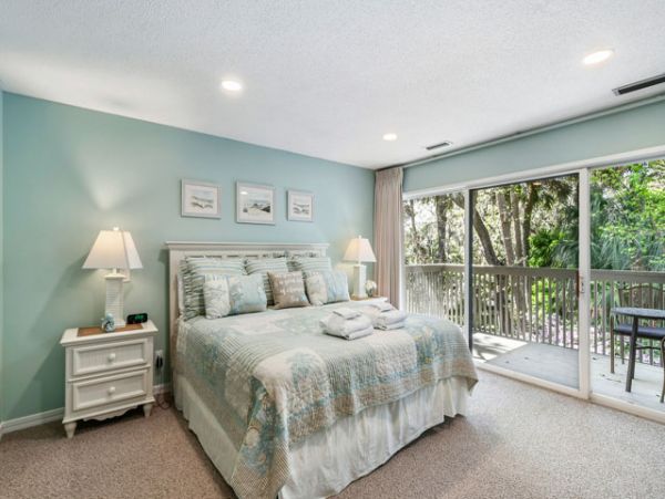 Upscale Rental on Hilton Head. Call Local Agent.